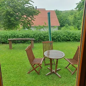  Apartment 2 Mit Aussenpool Und Sauna